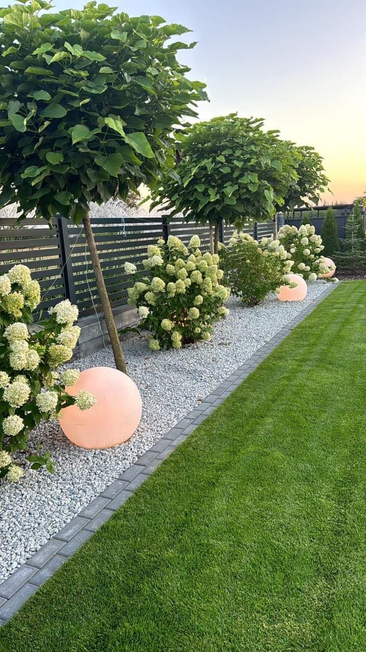 فنس چمنی در روف گاردن